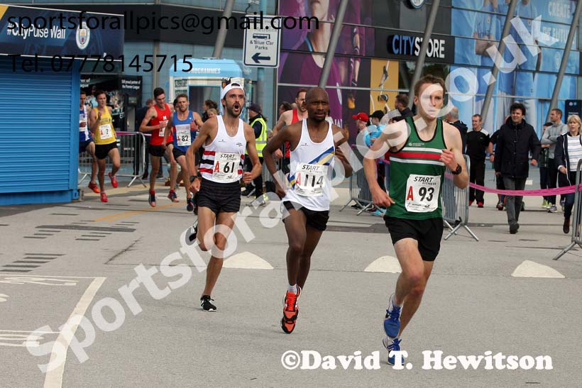 Senior mens 6 stage relay, Northern Senior 6 and 4 and Junior Stage Road Relays, SportsCity, Manchester. Photo:  David T. Hewitson/Sports for All Pics